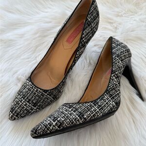 Isaac Mizrahi black and white tweed pumps 6.5